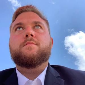 Meet your Posher, Chris